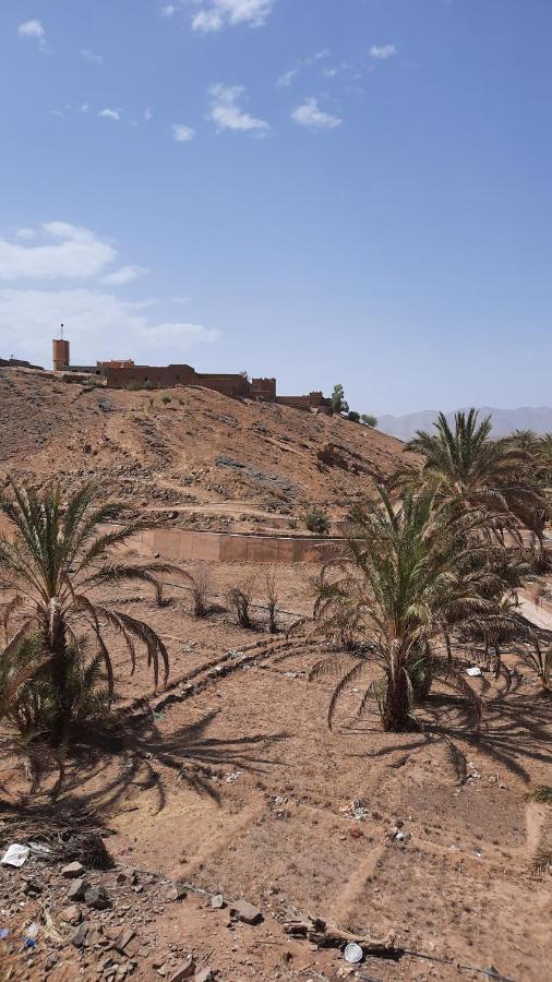 Dar Ilyana Hotel Ait Tiourhza Exterior photo