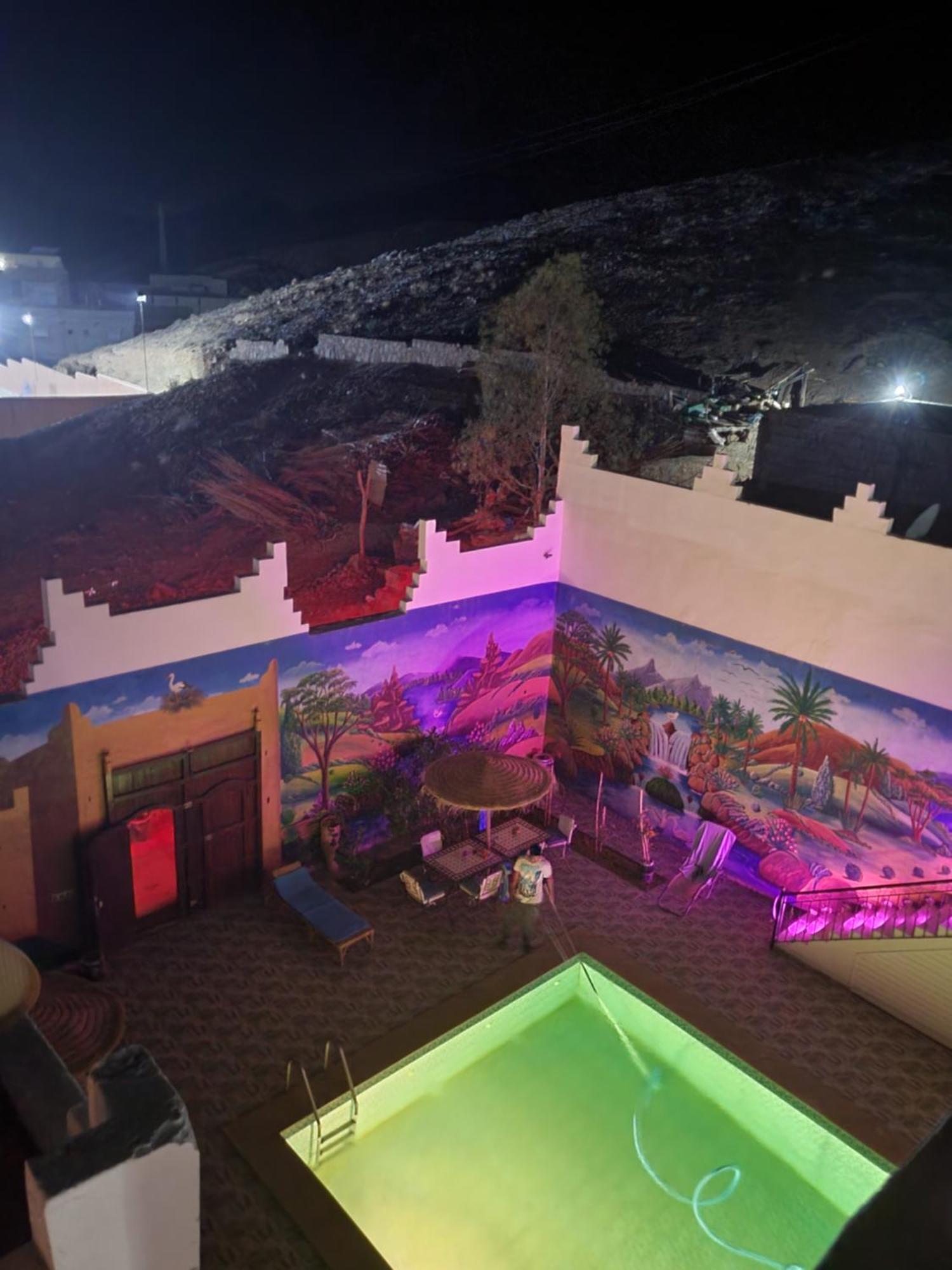 Dar Ilyana Hotel Ait Tiourhza Exterior photo