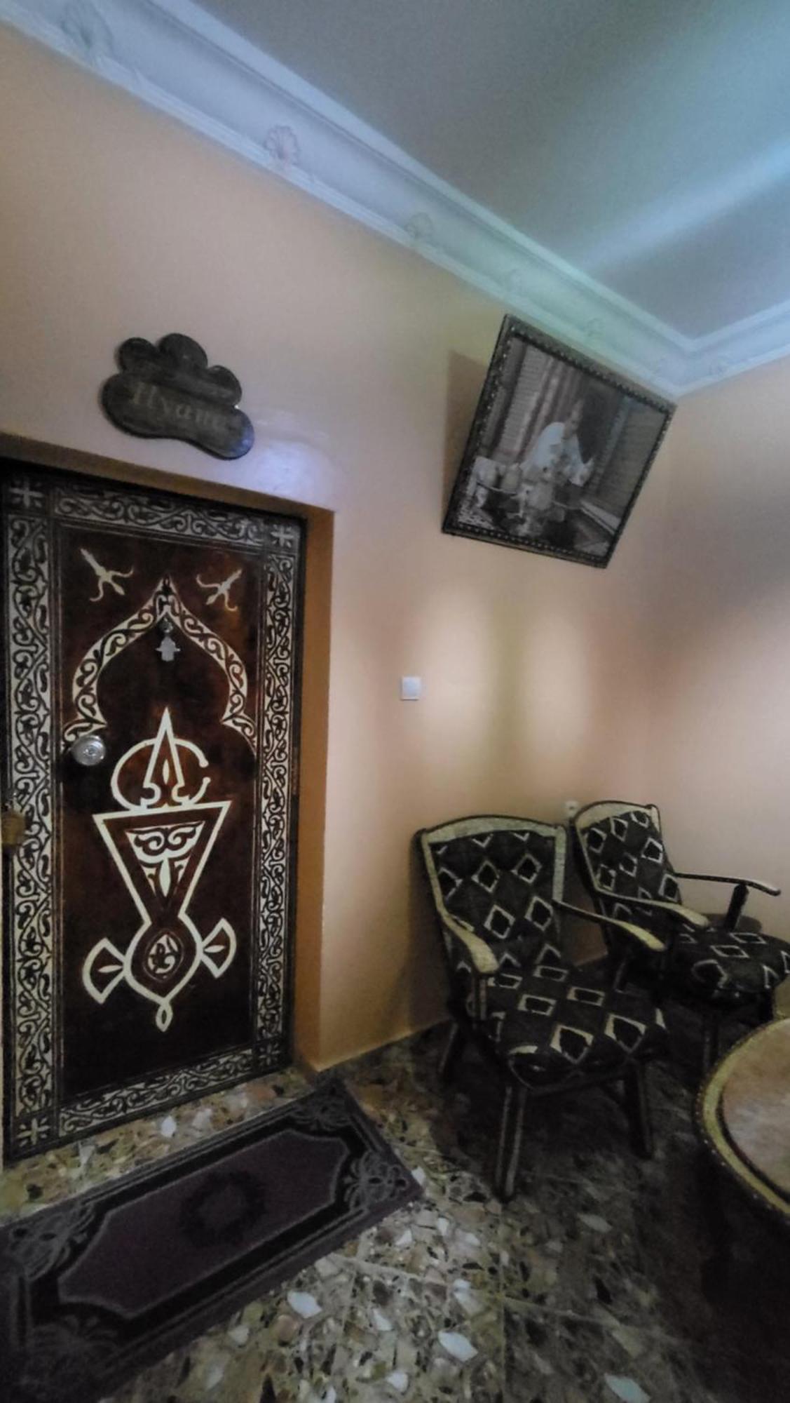 Dar Ilyana Hotel Ait Tiourhza Exterior photo